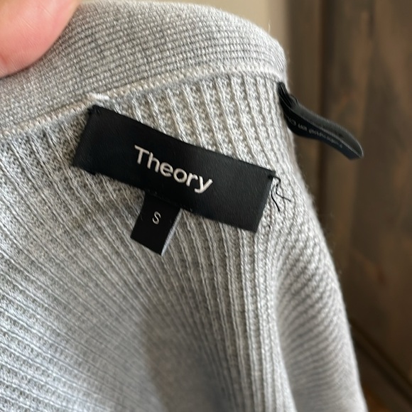 Theory Gray Waffle Knit Open Front Cardigan Sweater - Picture 6 of 7